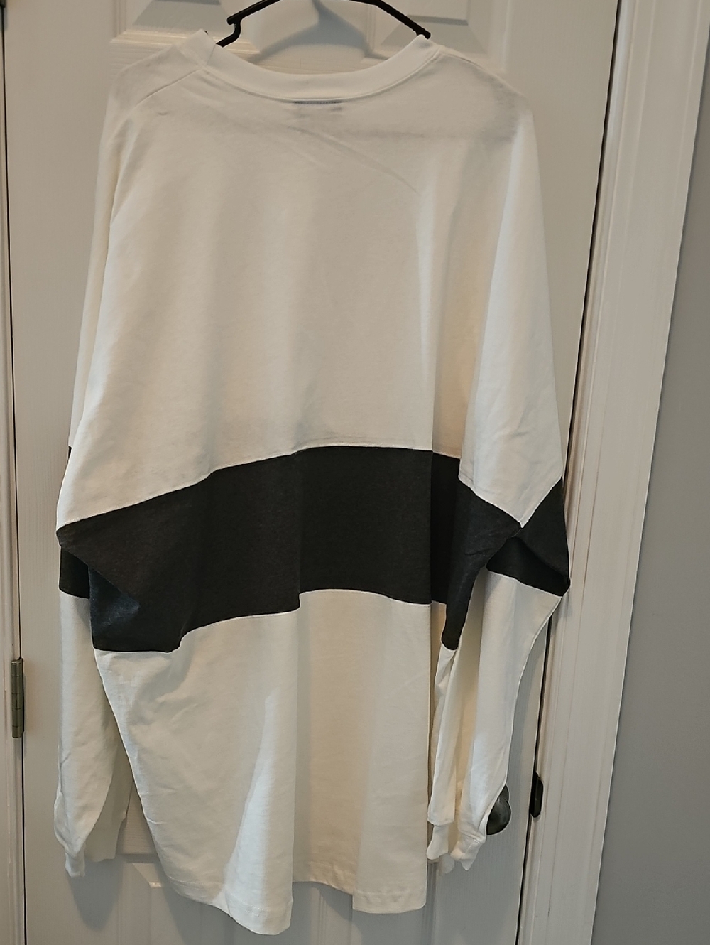 NWOT Very OVERSIZE Men's White Shirt with Black Stripe - Classic Contrast - Picture 4 of 4